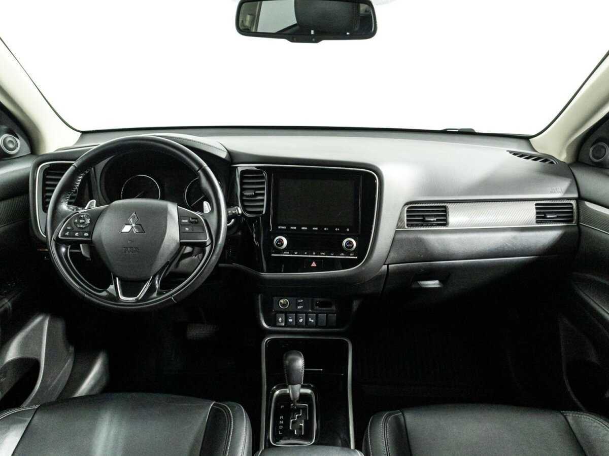 Mitsubishi Outlander б/у, 2020, Вариатор. Фото: #12