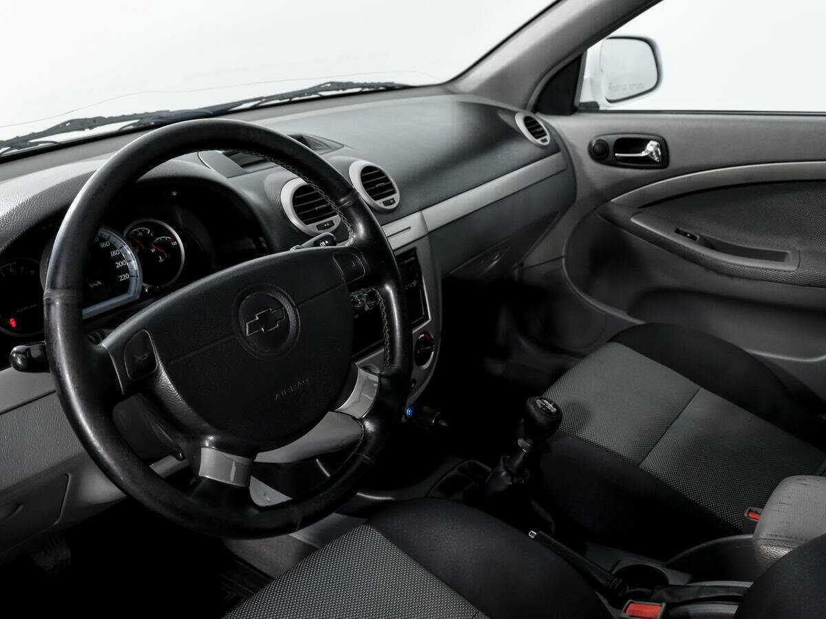 Chevrolet Lacetti б/у, 2012, Механическая. Фото: #8