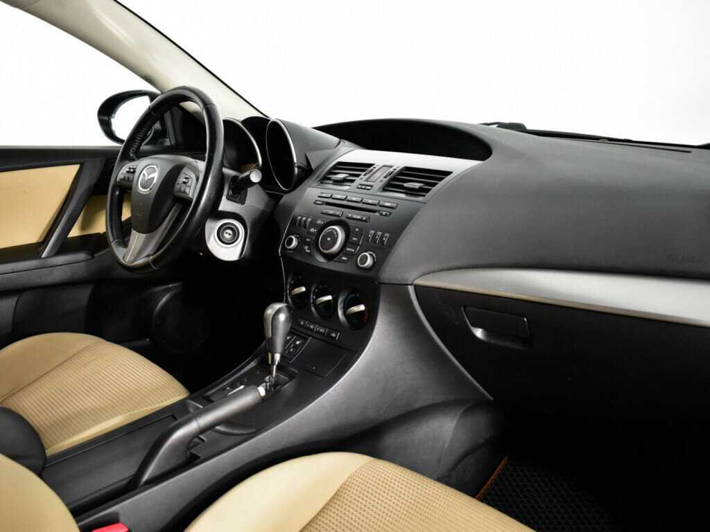 Mazda 3 б/у, 2012, Автоматическая. Фото: #8