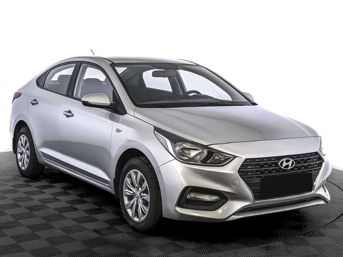 Hyundai Solaris б/у, 2018, Автоматическая. Фото: #2