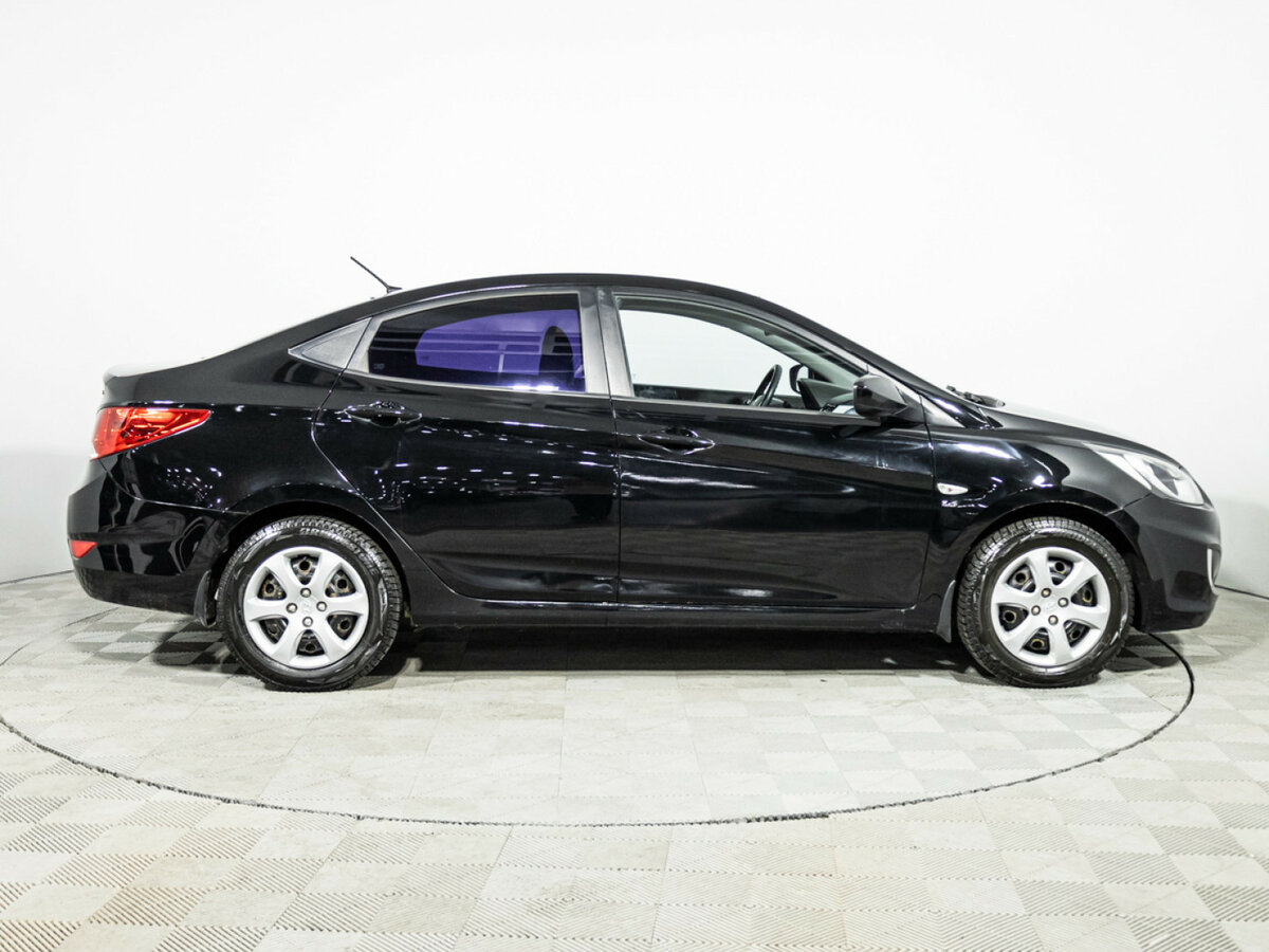 Hyundai Solaris б/у, 2012, Механическая. Фото: #3