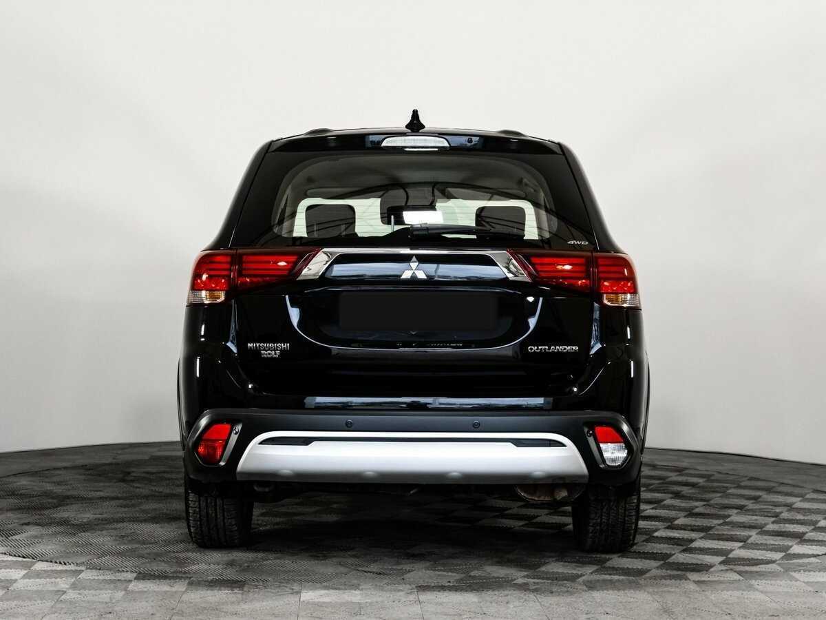 Mitsubishi Outlander б/у, 2018, Вариатор. Фото: #4