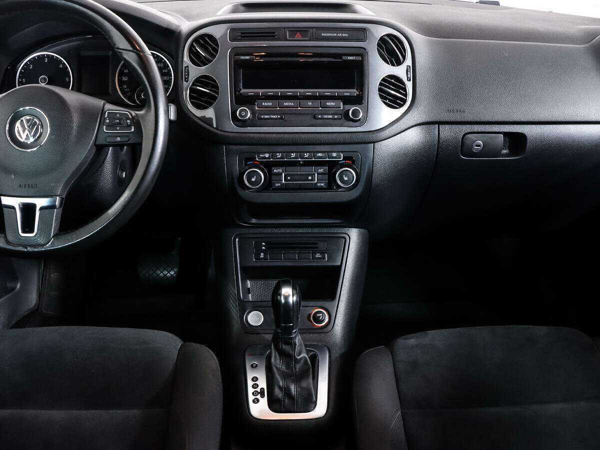 Volkswagen Tiguan б/у, 2012, Автоматическая. Фото: #13