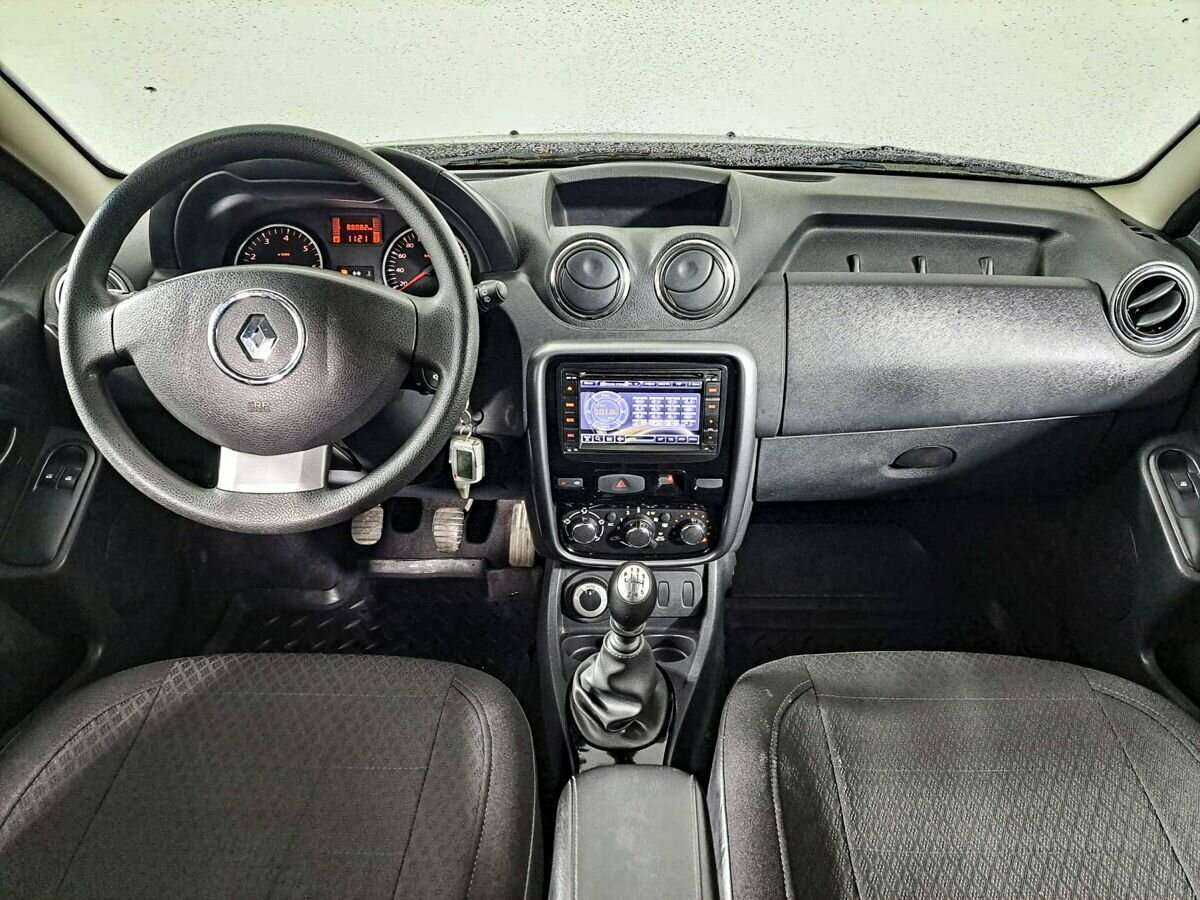 Renault Duster б/у, 2012, Механическая. Фото: #11