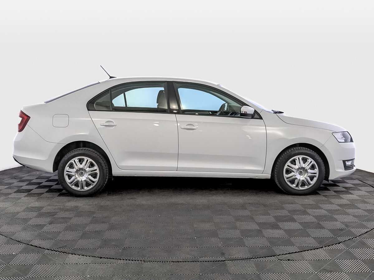Skoda Rapid б/у, 2019, Автоматическая. Фото: #3