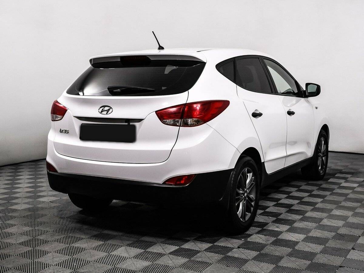 Hyundai ix35 б/у, 2015, Автоматическая. Фото: #4