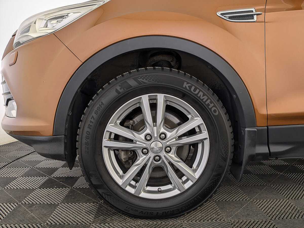 Ford Kuga б/у, 2014, Автоматическая. Фото: #11