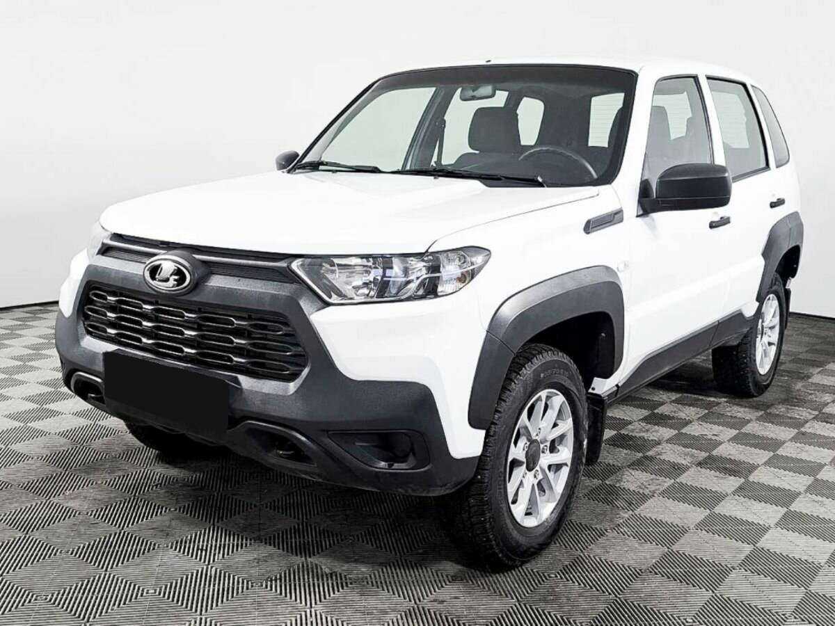 Lada (ВАЗ) Niva б/у, 2021, Механическая. Посмотреть фото