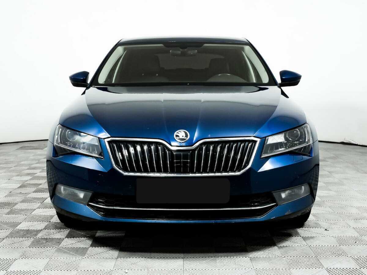 Skoda Superb б/у, 2019, Роботизированная. Фото: #1
