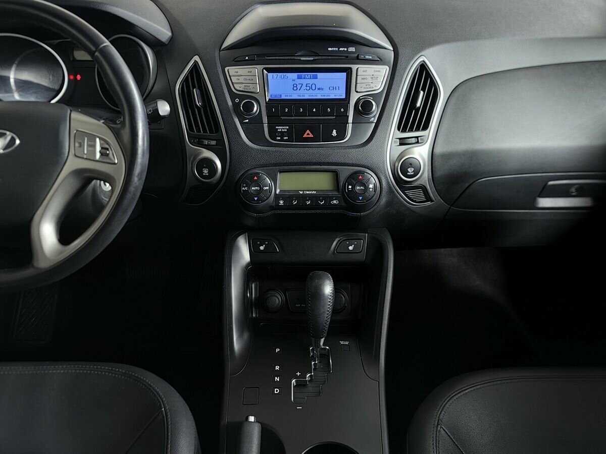 Hyundai ix35 б/у, 2013, Автоматическая. Фото: #8