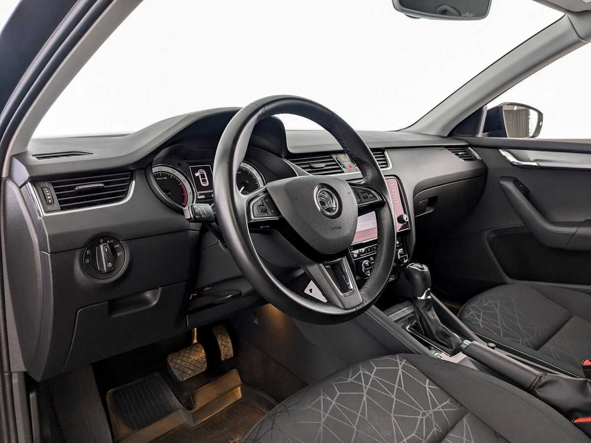 Skoda Octavia б/у, 2019, Роботизированная. Фото: #13