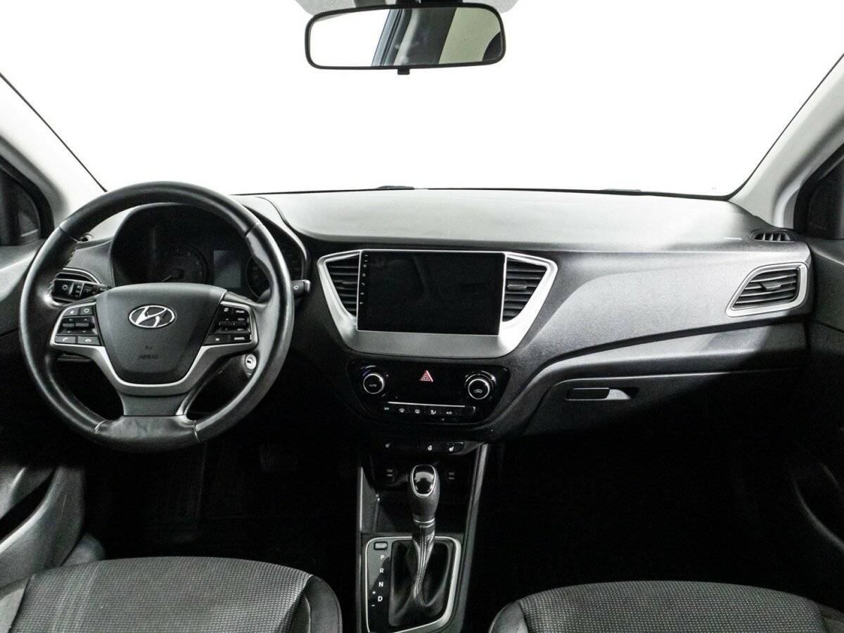Hyundai Solaris б/у, 2018, Автоматическая. Фото: #12