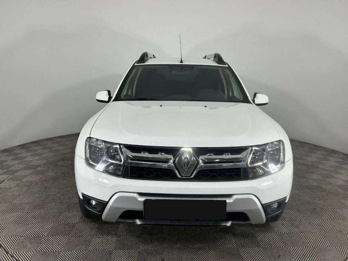 Renault Duster б/у, 2017, Механическая. Фото: #1