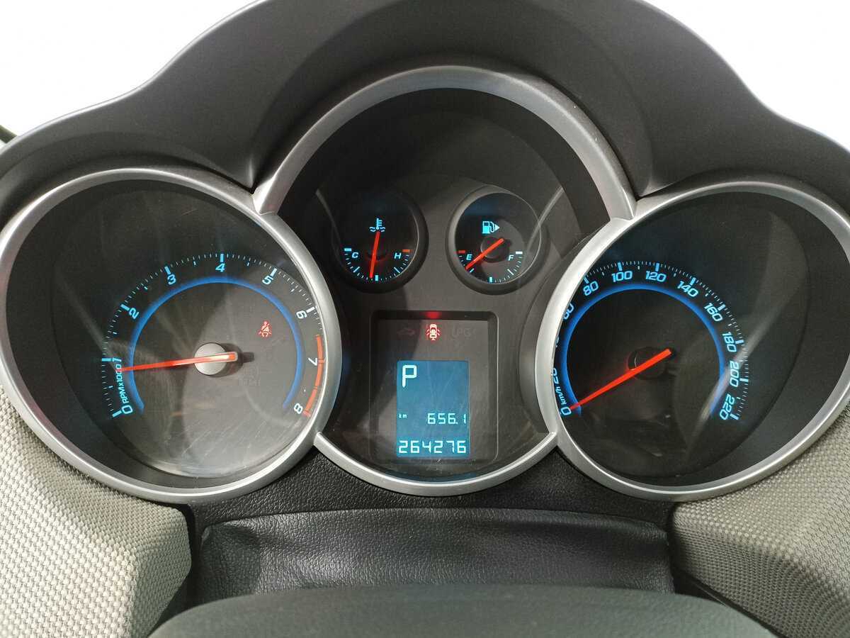 Chevrolet Cruze б/у, 2013, Автоматическая. Фото: #12