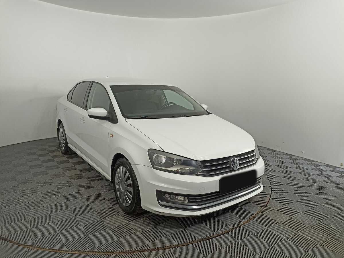 Volkswagen Polo б/у, 2017, Механическая. Фото: #2