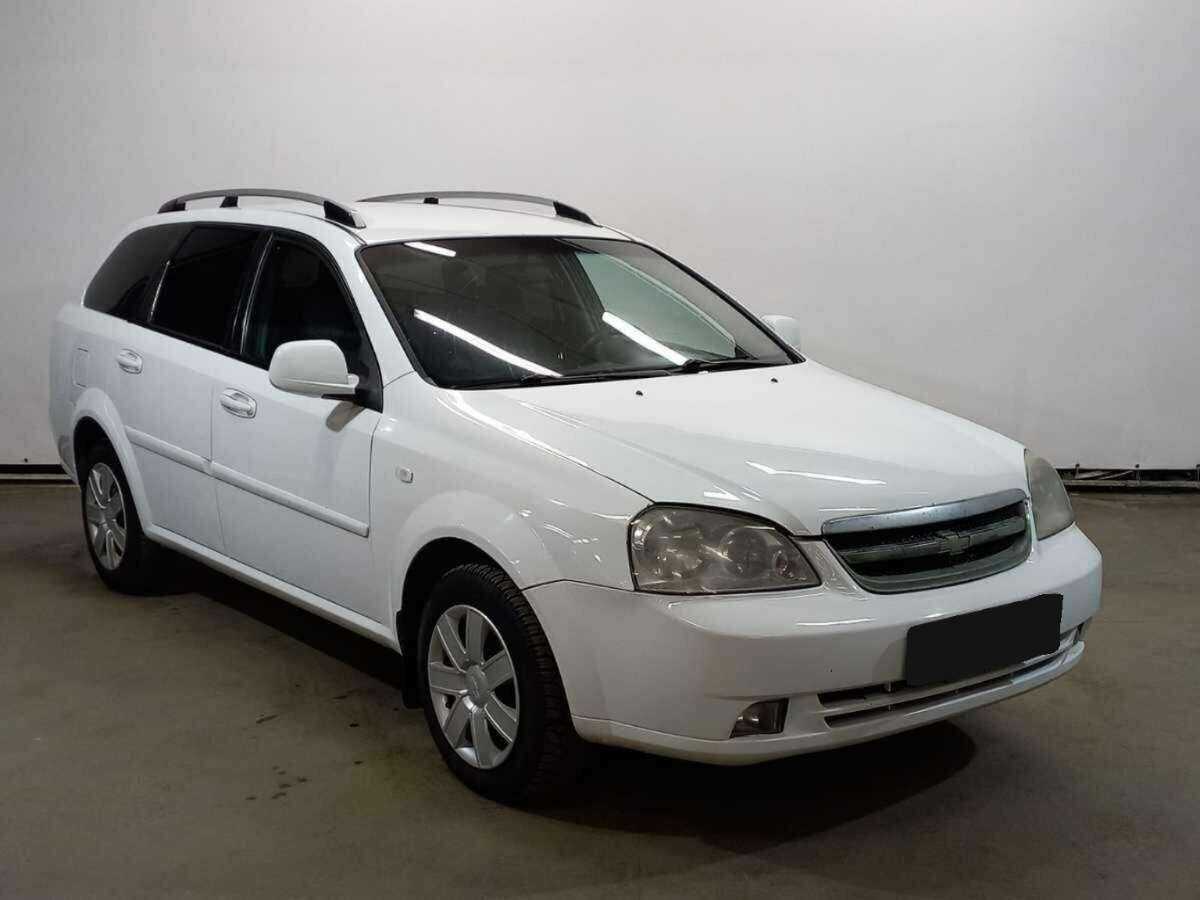 Chevrolet Lacetti б/у, 2012, Механическая. Фото: #2