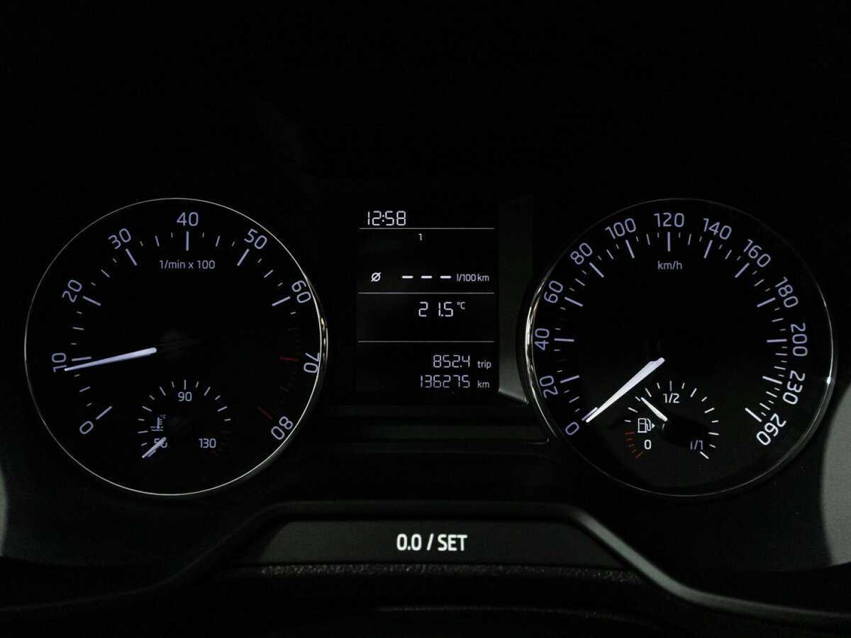 Skoda Octavia б/у, 2014, Механическая. Фото: #11