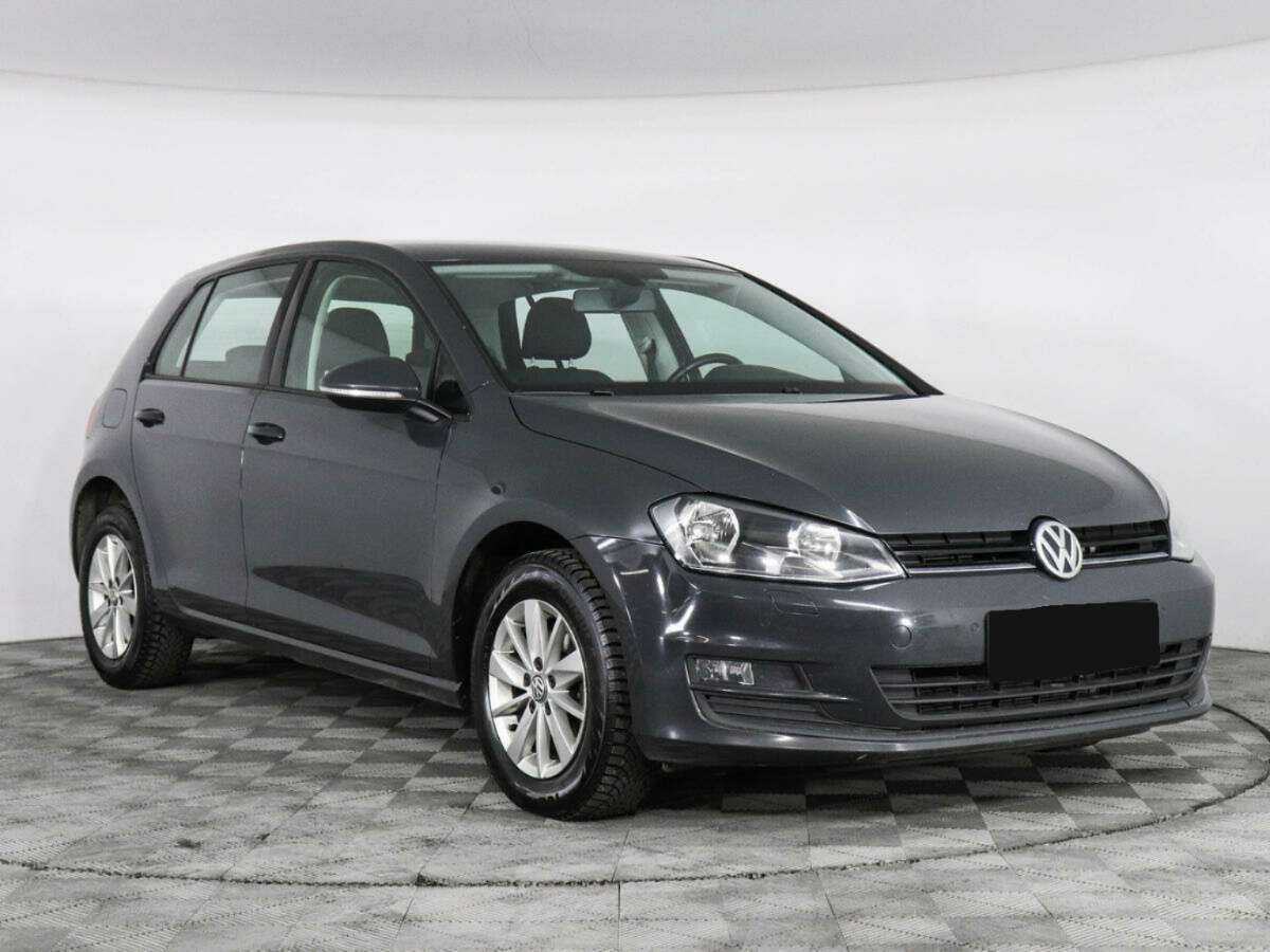 Volkswagen Golf б/у, 2016, Автоматическая. Фото: #2