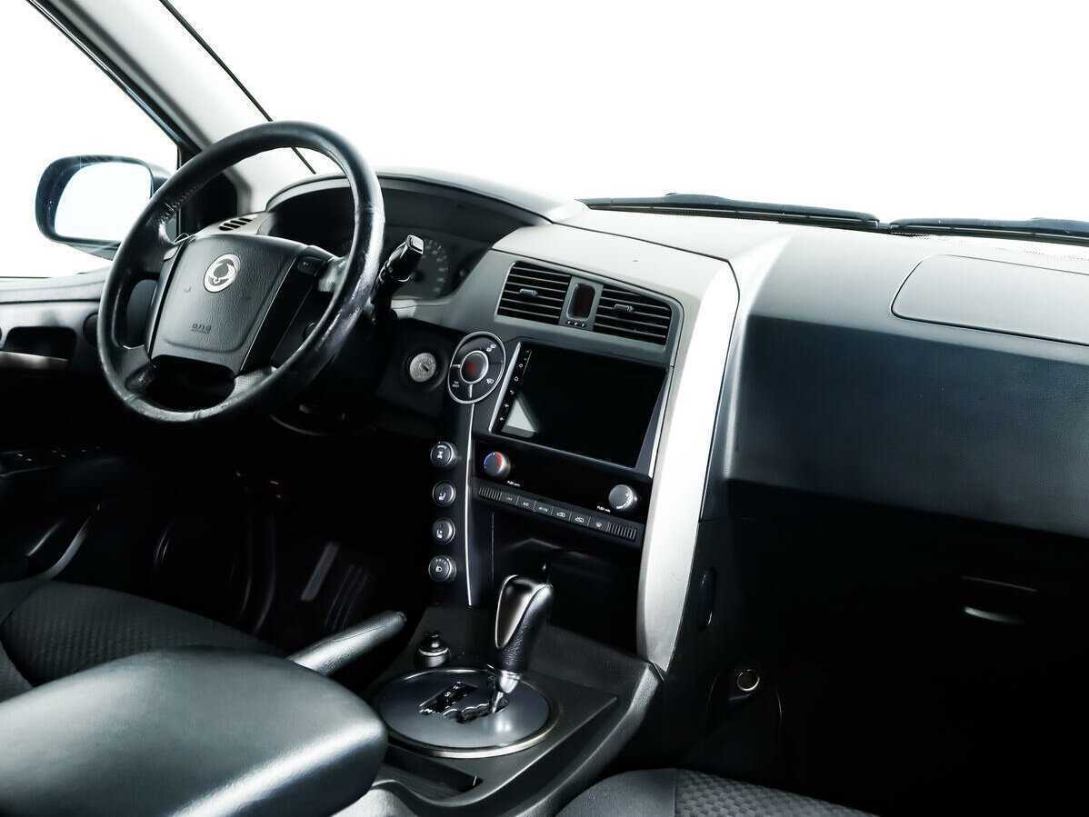 SsangYong Kyron б/у, 2012, Автоматическая. Фото: #8