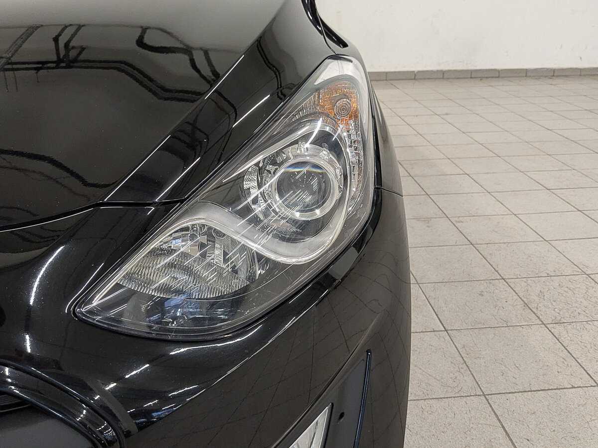 Hyundai i30 б/у, 2015, Автоматическая. Фото: #10