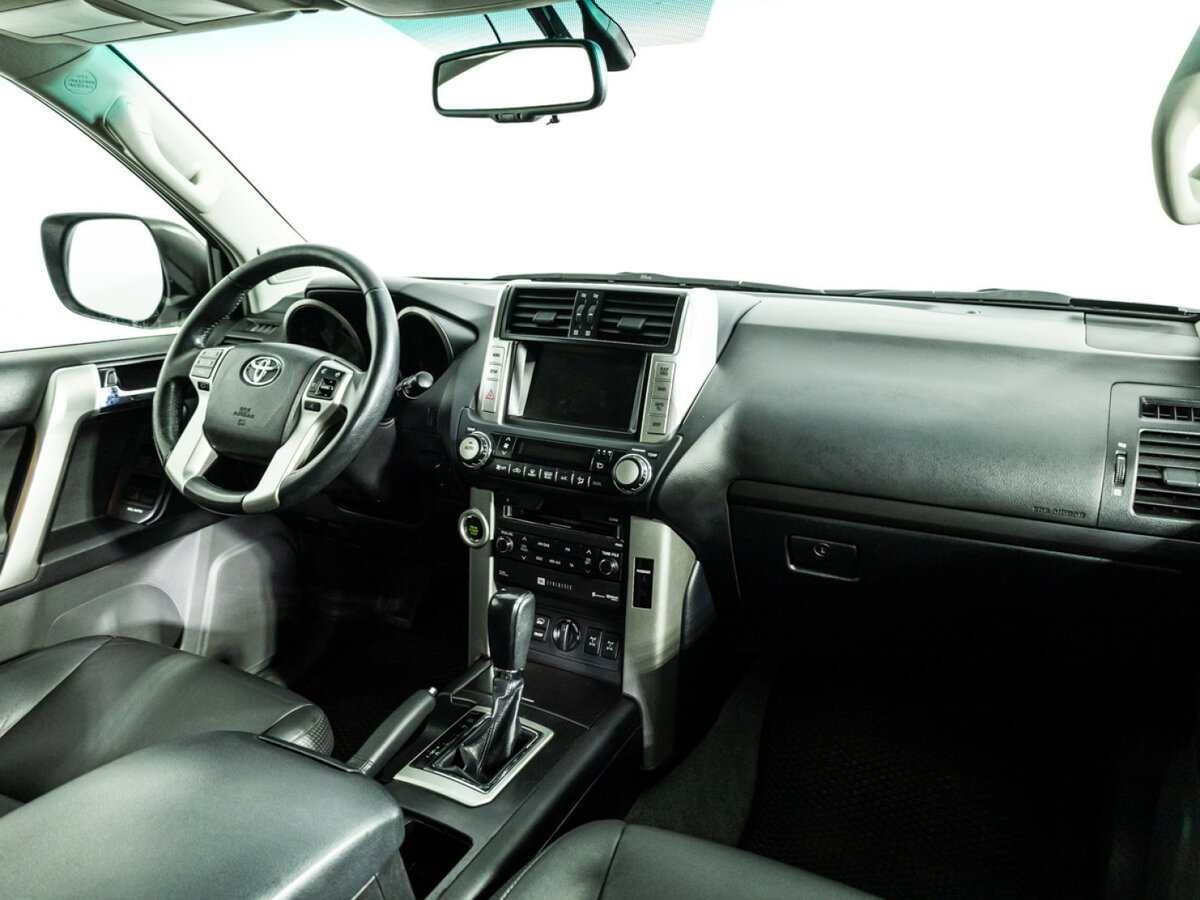 Toyota Land Cruiser Prado б/у, 2013, Автоматическая. Фото: #6