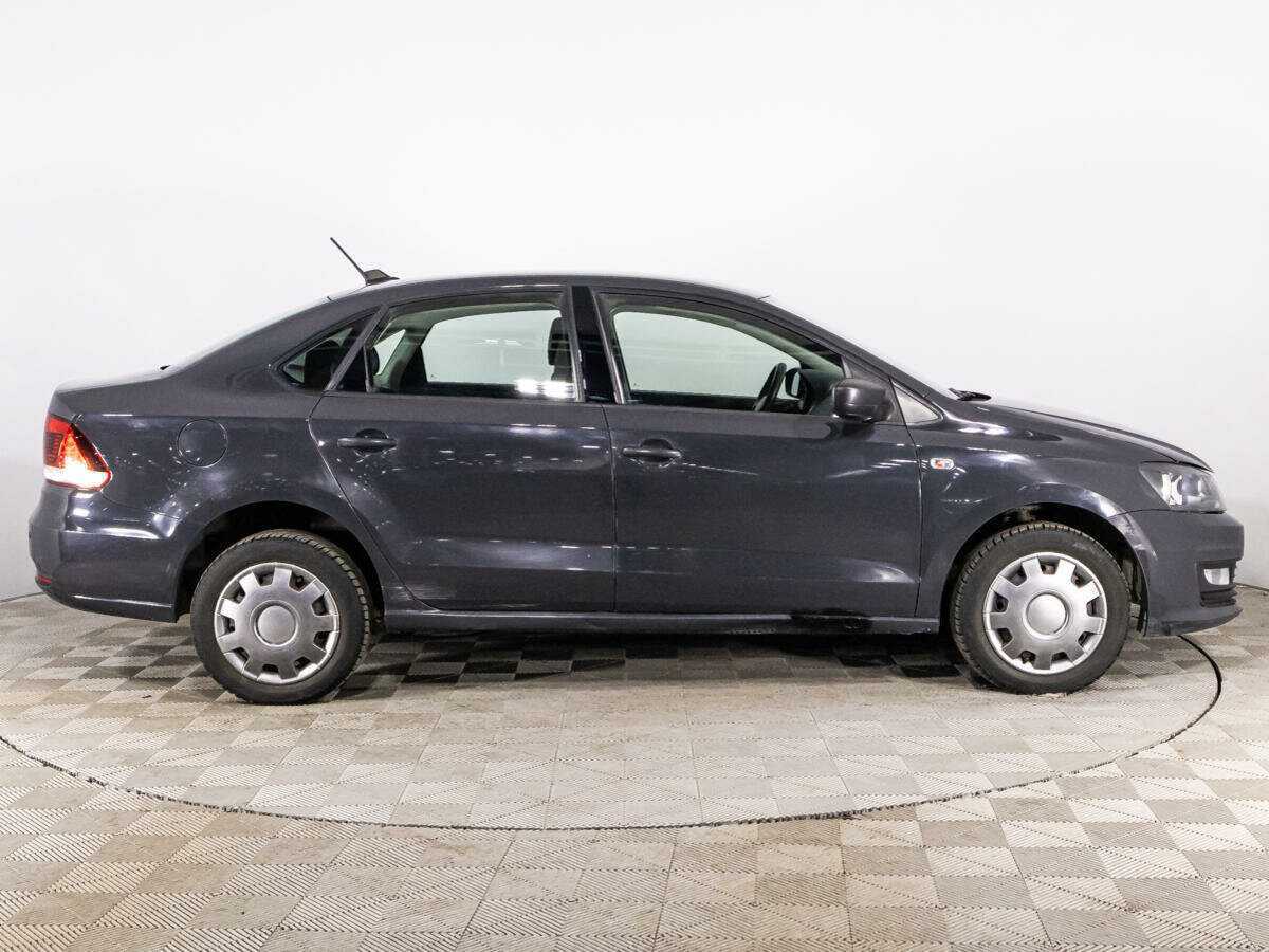 Volkswagen Polo б/у, 2017, Механическая. Фото: #3