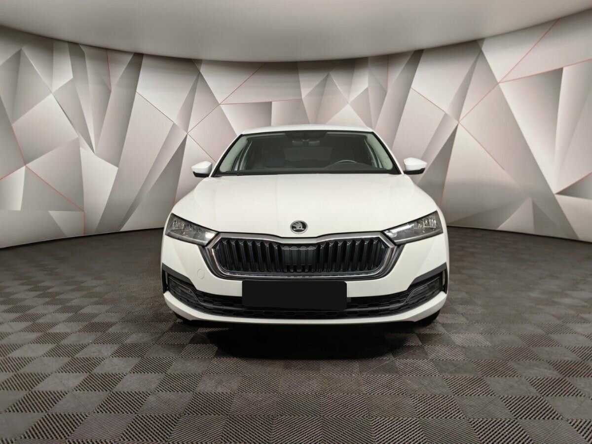 Skoda Octavia б/у, 2021, Автоматическая. Фото: #6