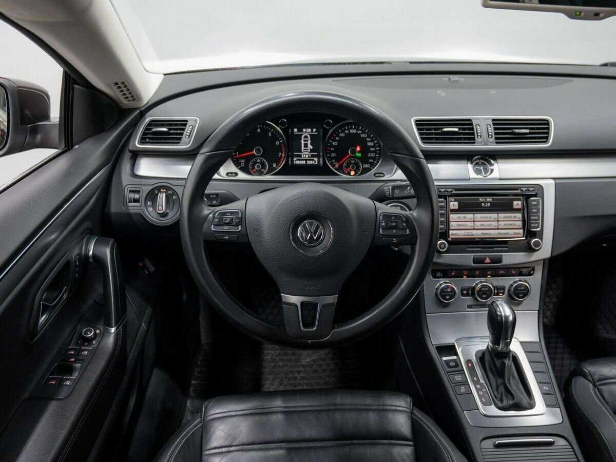 Volkswagen Passat CC б/у, 2012, Роботизированная. Фото: #10