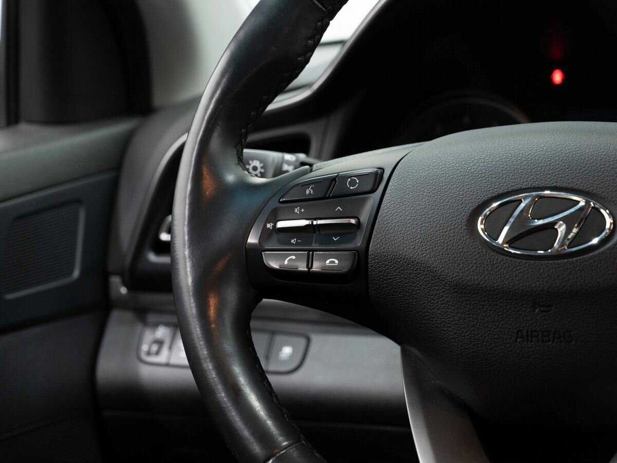 Hyundai Elantra б/у, 2020, Автоматическая. Фото: #16