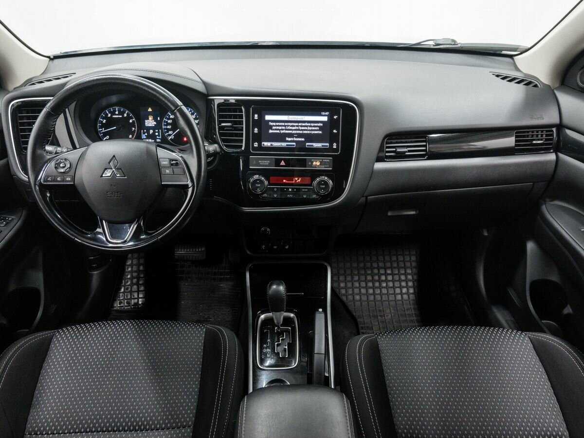 Mitsubishi Outlander б/у, 2019, Вариатор. Фото: #10