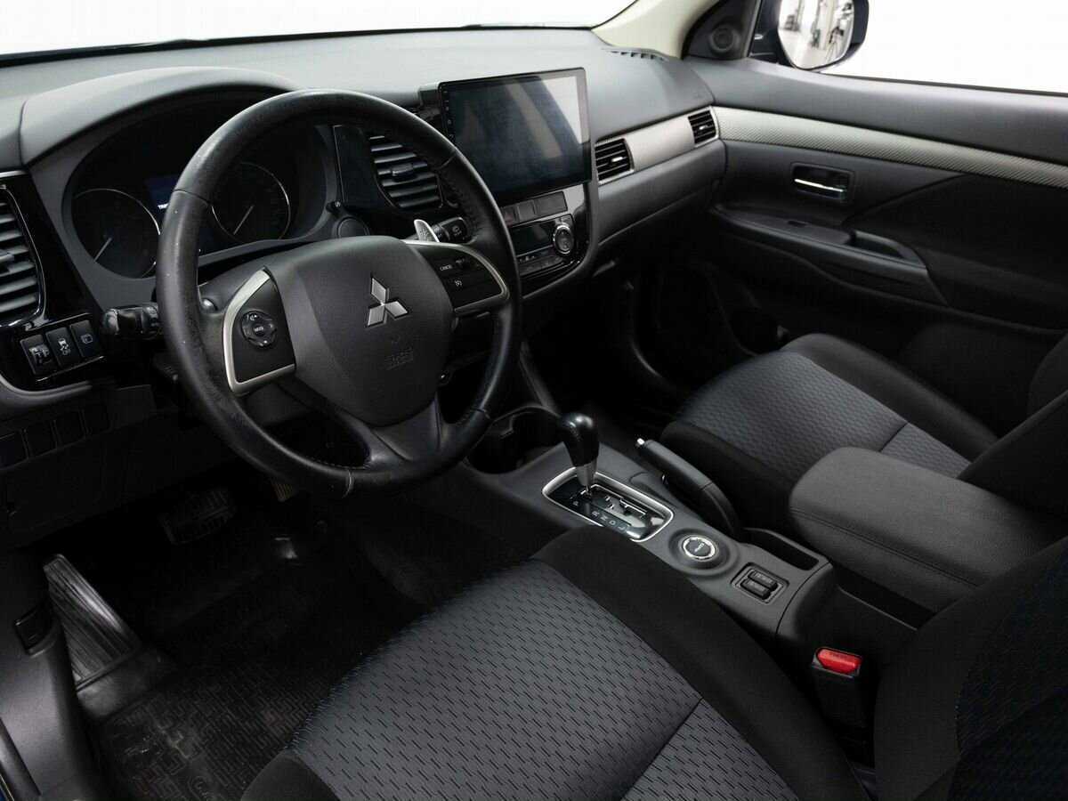 Mitsubishi Outlander б/у, 2014, Вариатор. Фото: #6