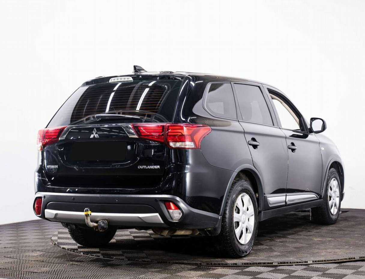 Mitsubishi Outlander б/у, 2018, Вариатор. Фото: #5