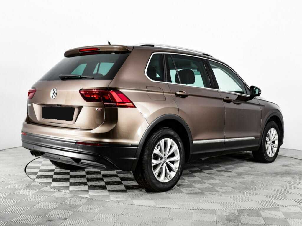 Volkswagen Tiguan б/у, 2017, Роботизированная. Фото: #4