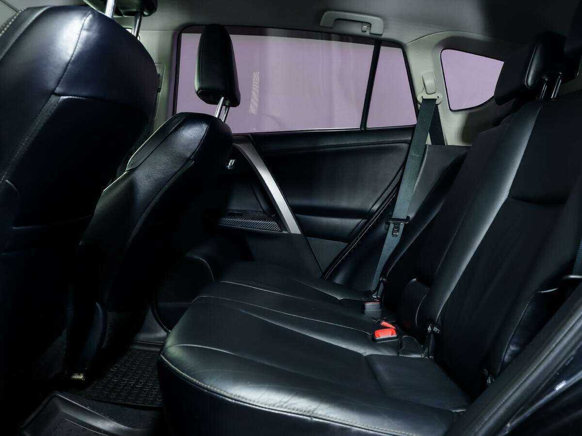 Toyota RAV4 б/у, 2013, Автоматическая. Фото: #10