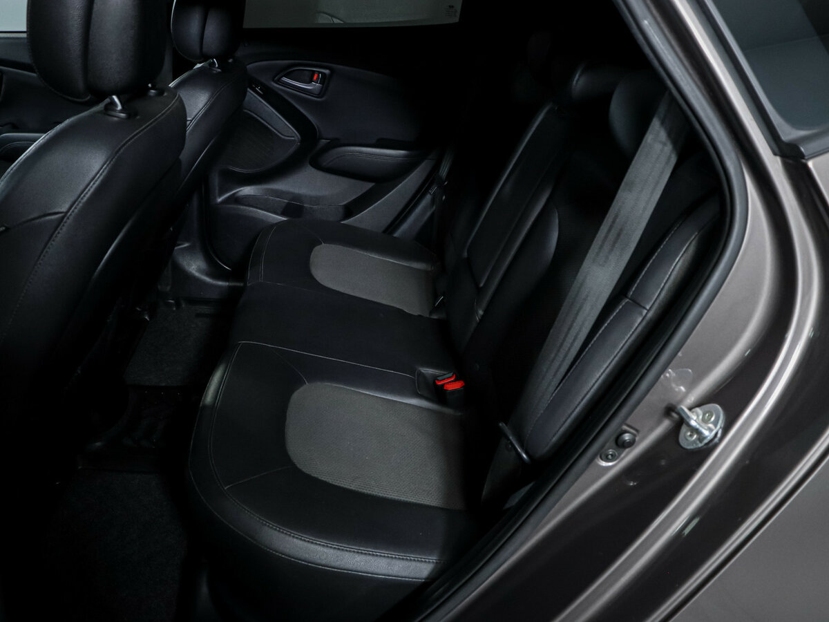 Hyundai ix35 б/у, 2014, Автоматическая. Фото: #7