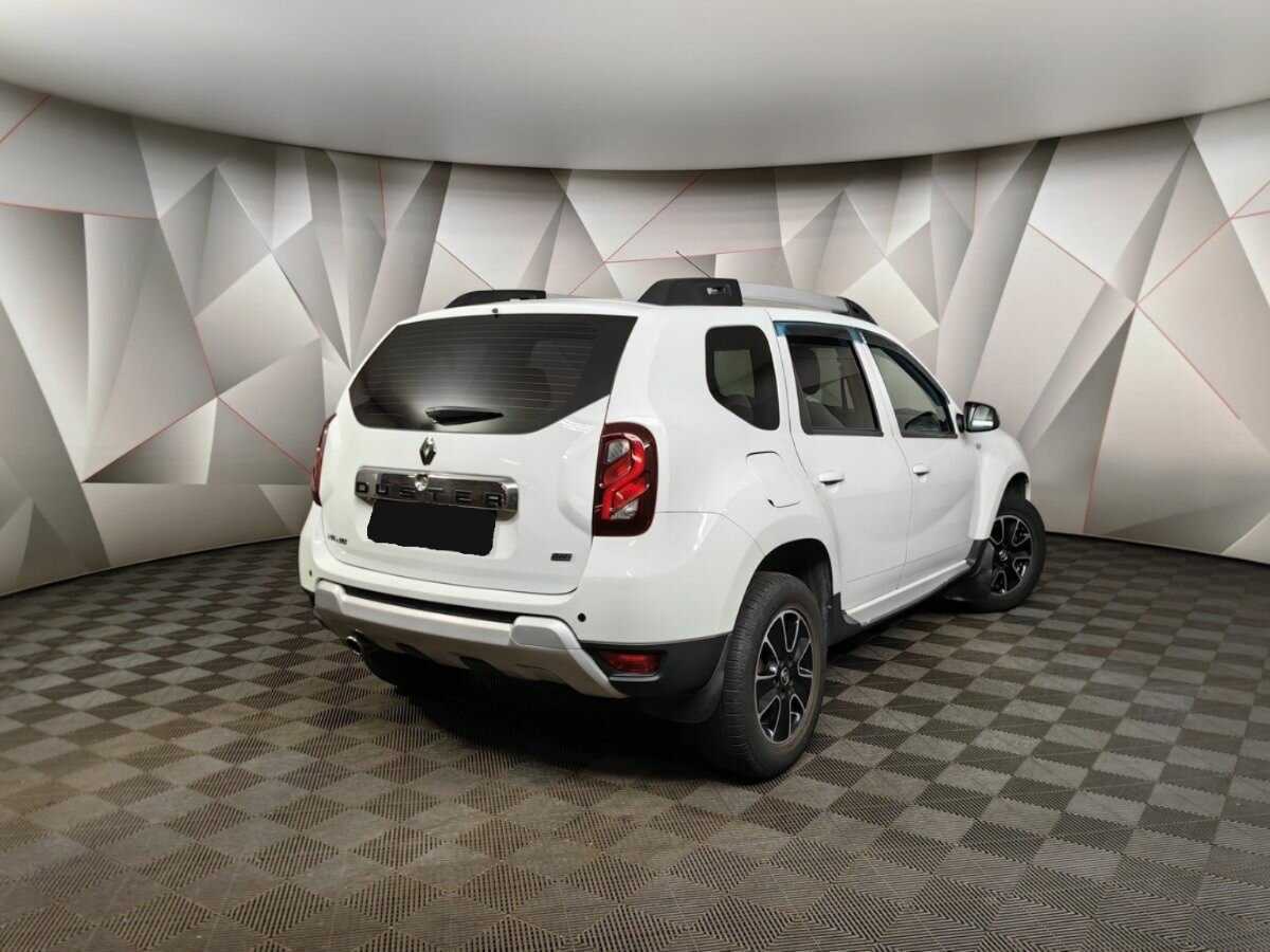 Renault Duster б/у, 2016, Автоматическая. Фото: #1