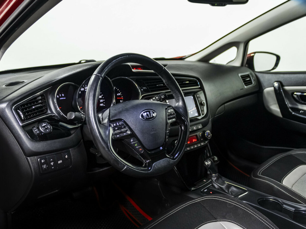 Kia Ceed б/у, 2017, Роботизированная. Фото: #9