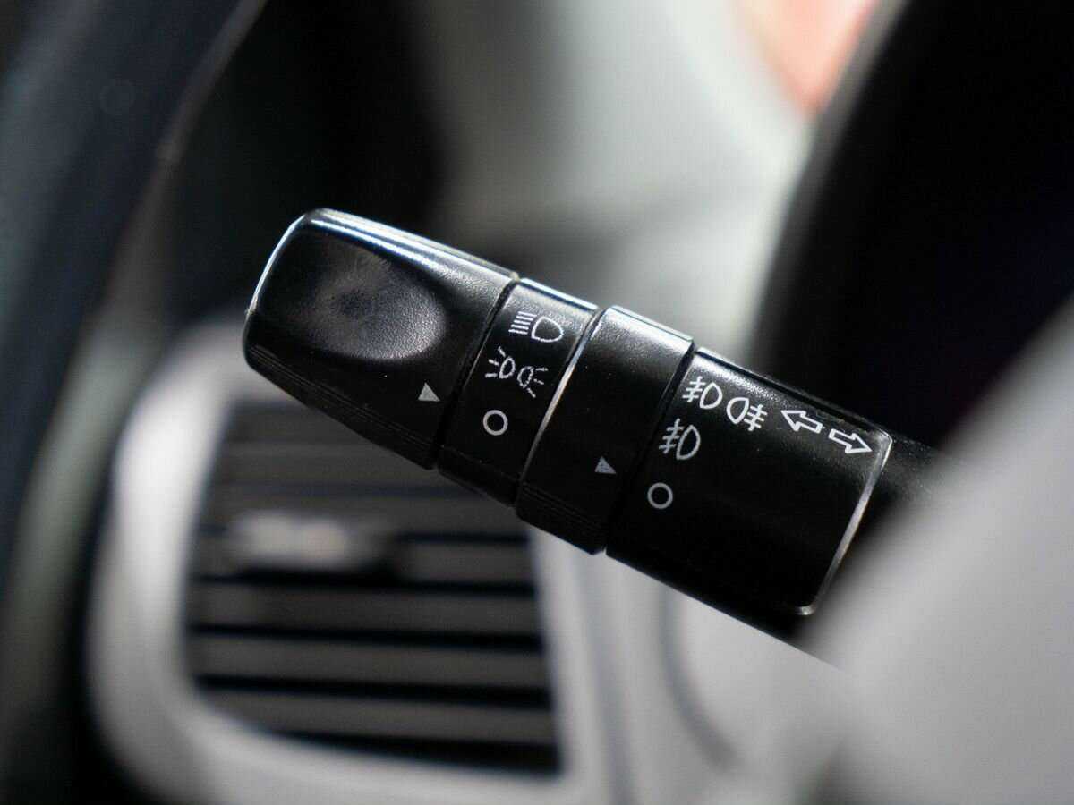 Hyundai Solaris б/у, 2013, Автоматическая. Фото: #12