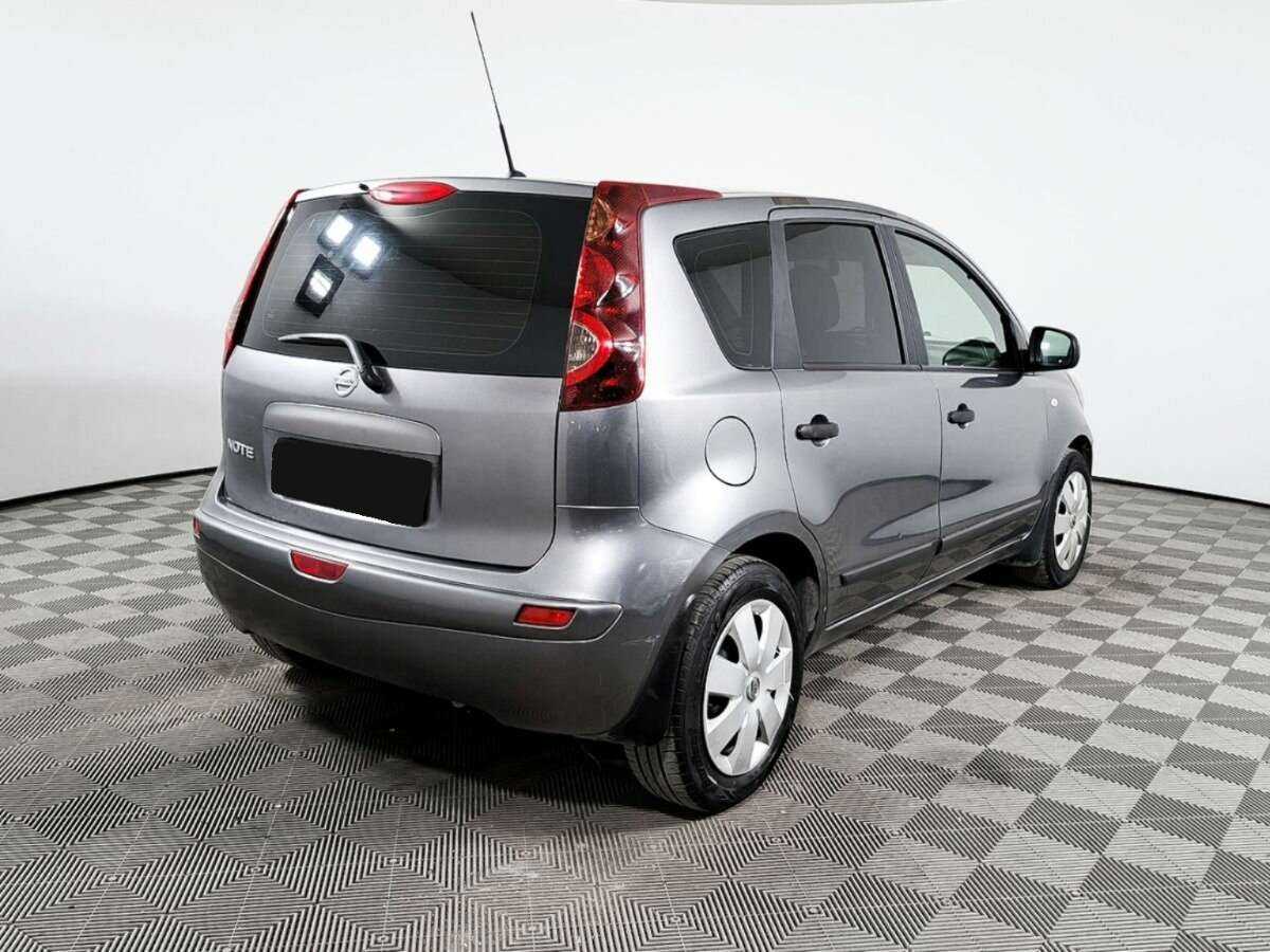Nissan Note б/у, 2012, Механическая. Фото: #4