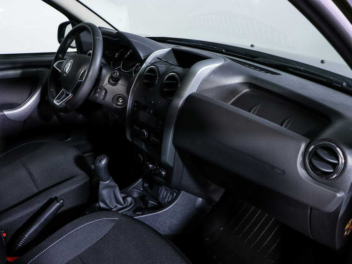 Renault Duster б/у, 2020, Механическая. Фото: #8