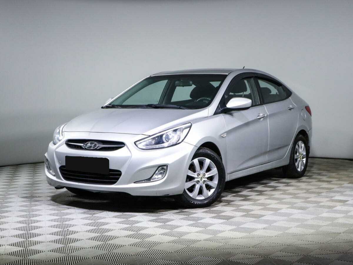 Hyundai Solaris б/у, 2014, Механическая. Фото: #0
