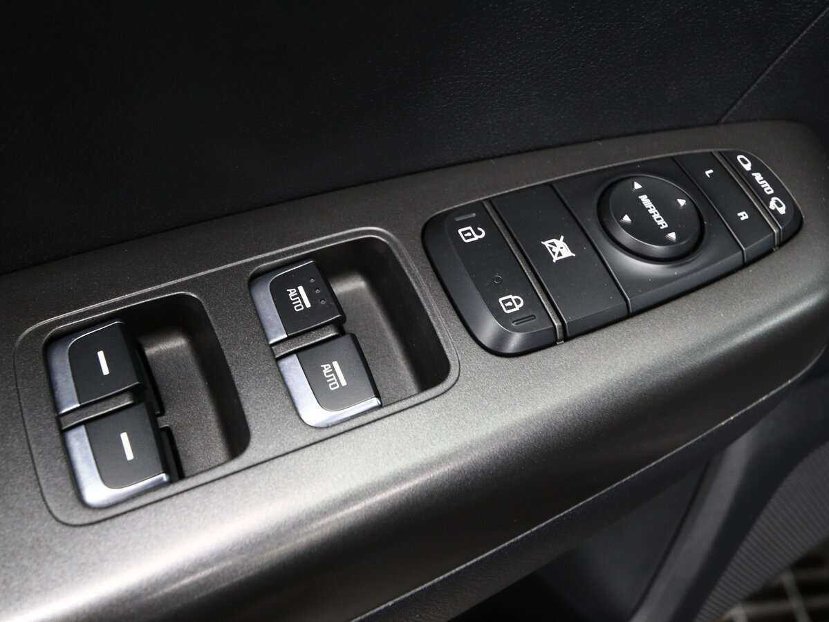 Kia Sportage б/у, 2017, Автоматическая. Фото: #6