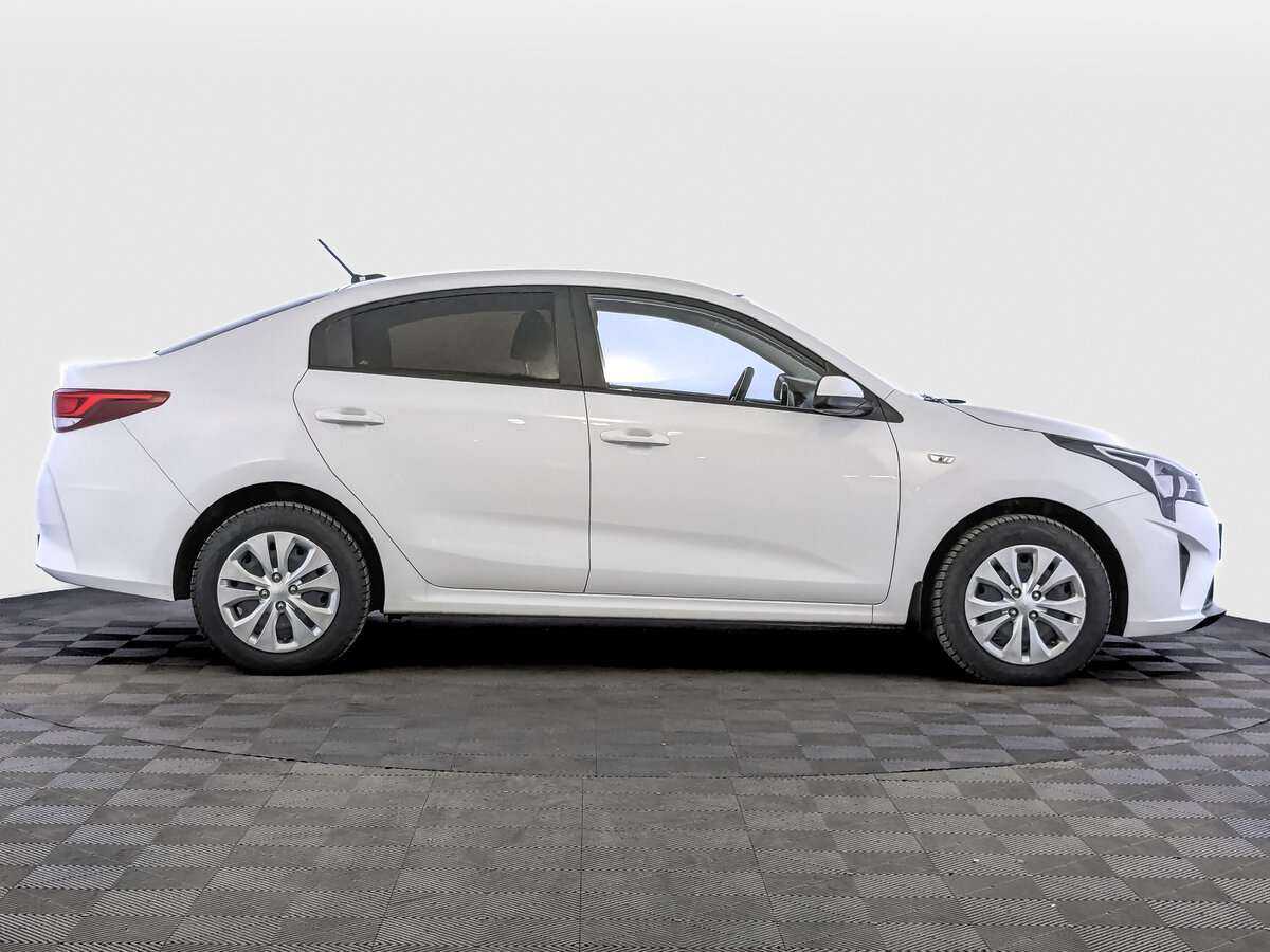 Kia Rio б/у, 2021, Автоматическая. Фото: #3