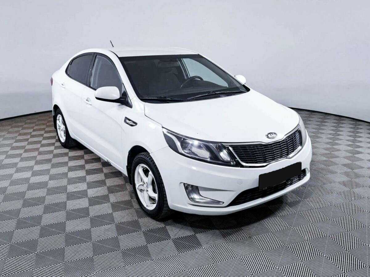 Kia Rio б/у, 2012, Автоматическая. Фото: #2