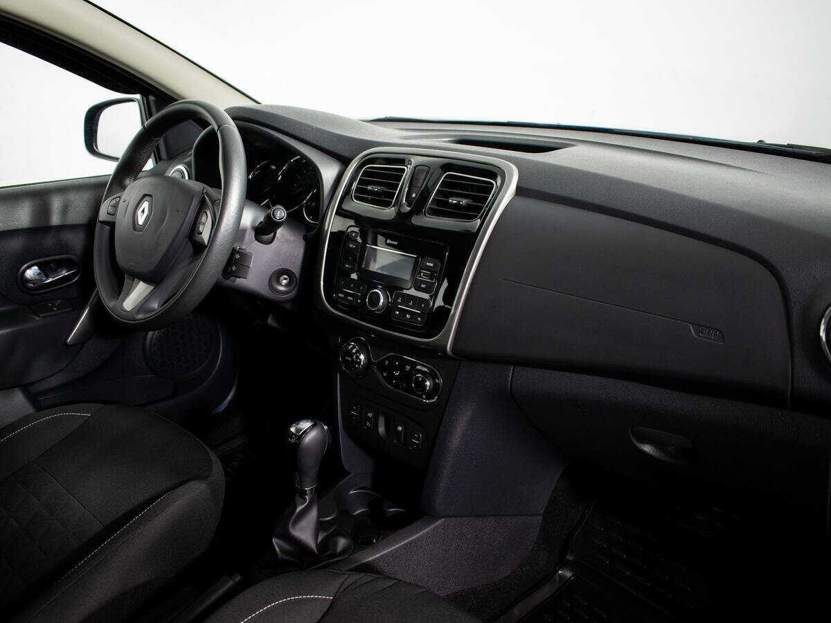 Renault Sandero б/у, 2017, Автоматическая. Фото: #8