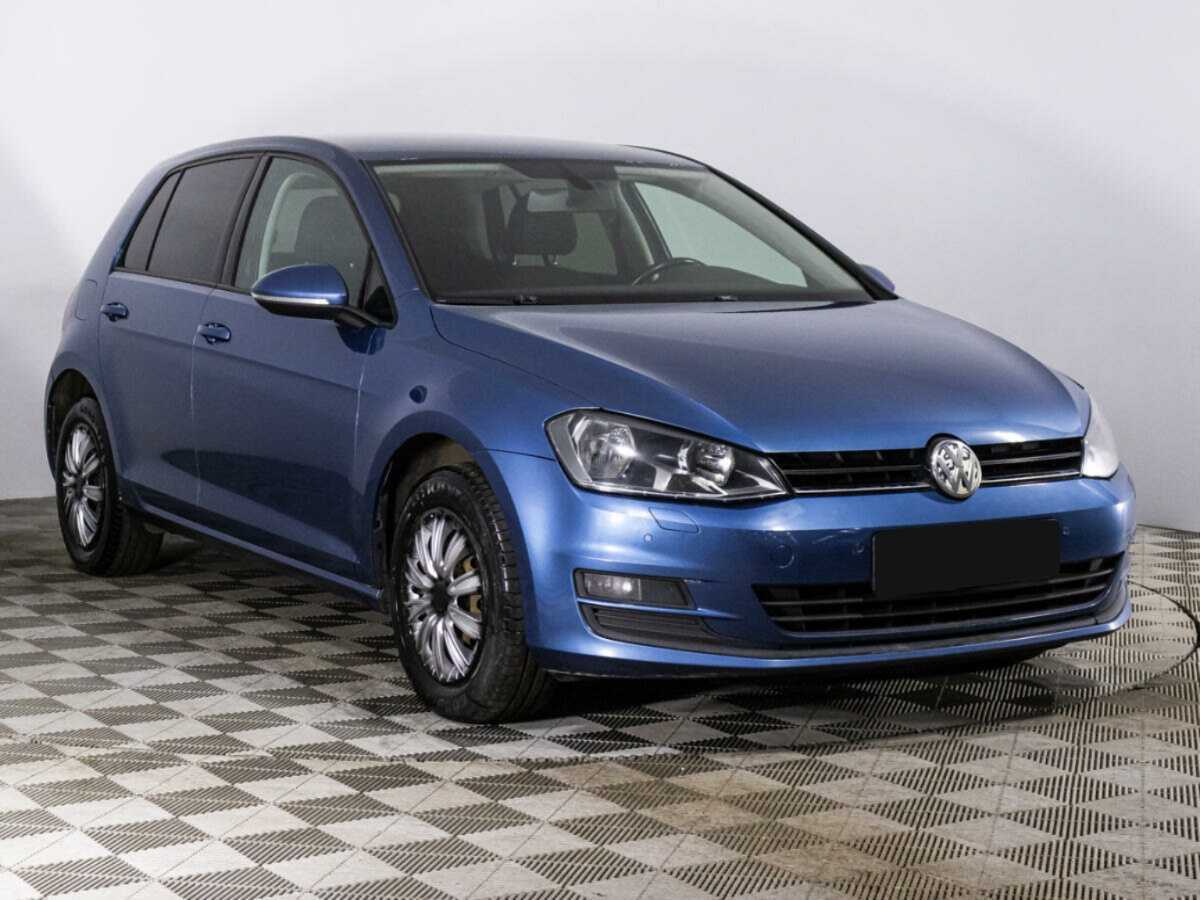 Volkswagen Golf б/у, 2013, Механическая. Фото: #2