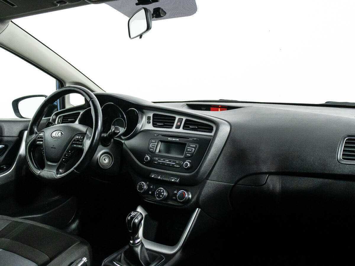Kia Ceed б/у, 2013, Механическая. Фото: #8