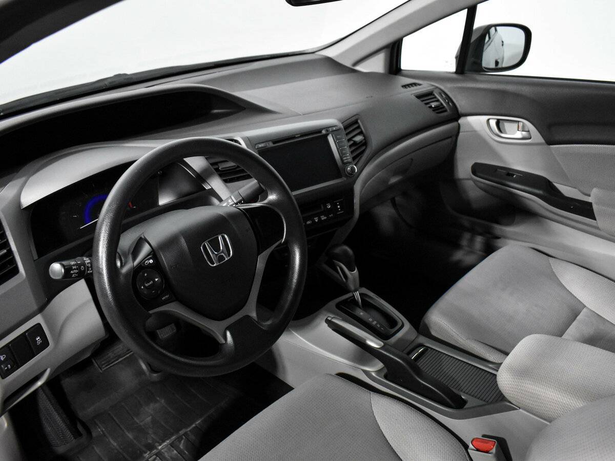 Honda Civic б/у, 2012, Автоматическая. Фото: #6