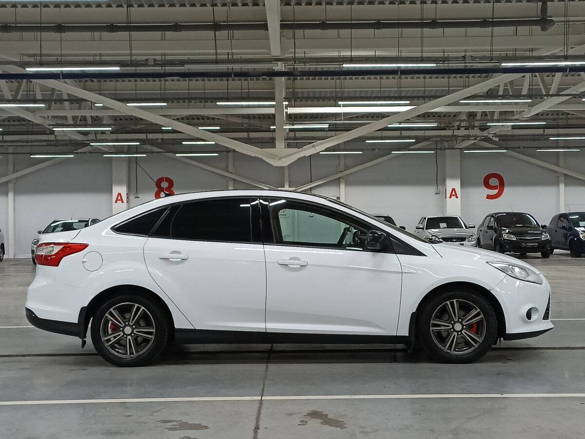 Ford Focus б/у, 2013, Механическая. Фото: #3