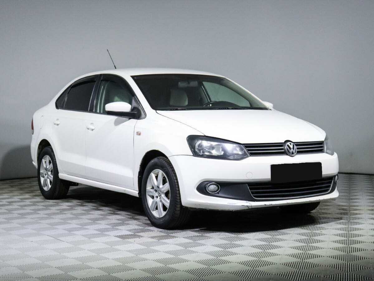 Volkswagen Polo б/у, 2012, Автоматическая. Фото: #2